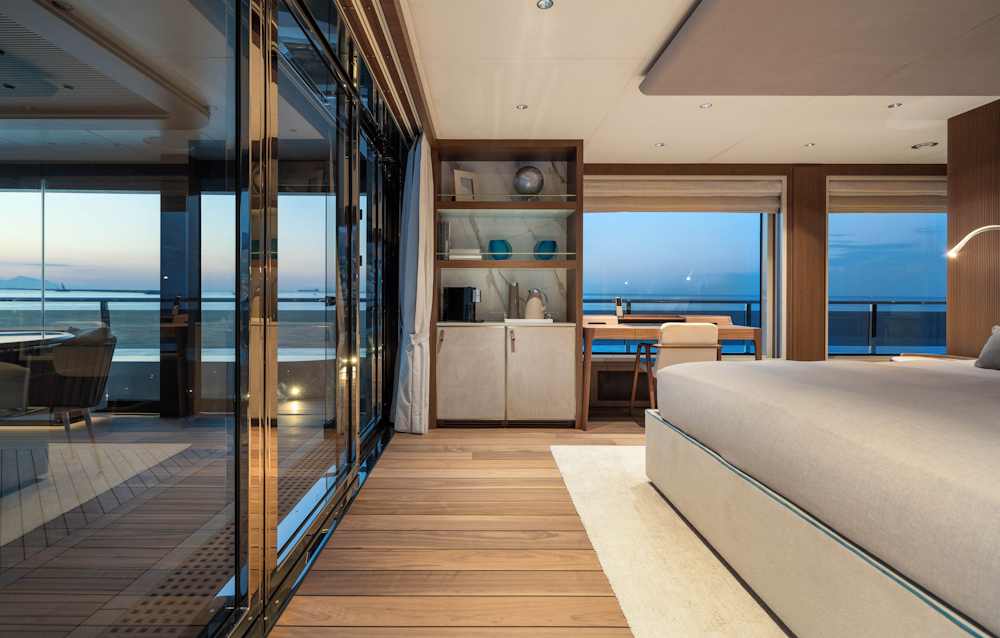 interno yacht
